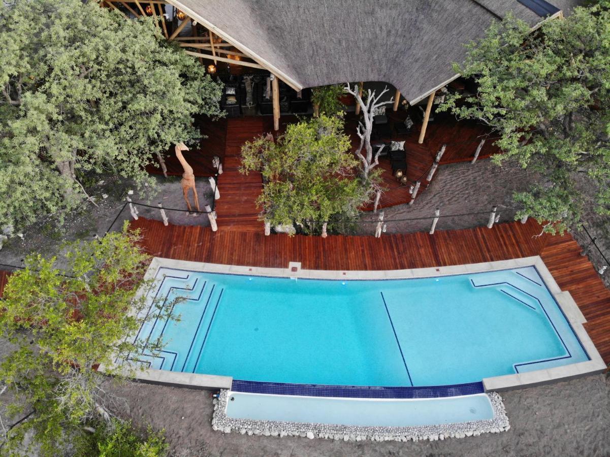 Etosha Oberland Lodge Okaukuejo Exterior foto