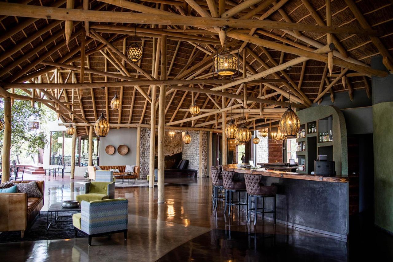Etosha Oberland Lodge Okaukuejo Exterior foto